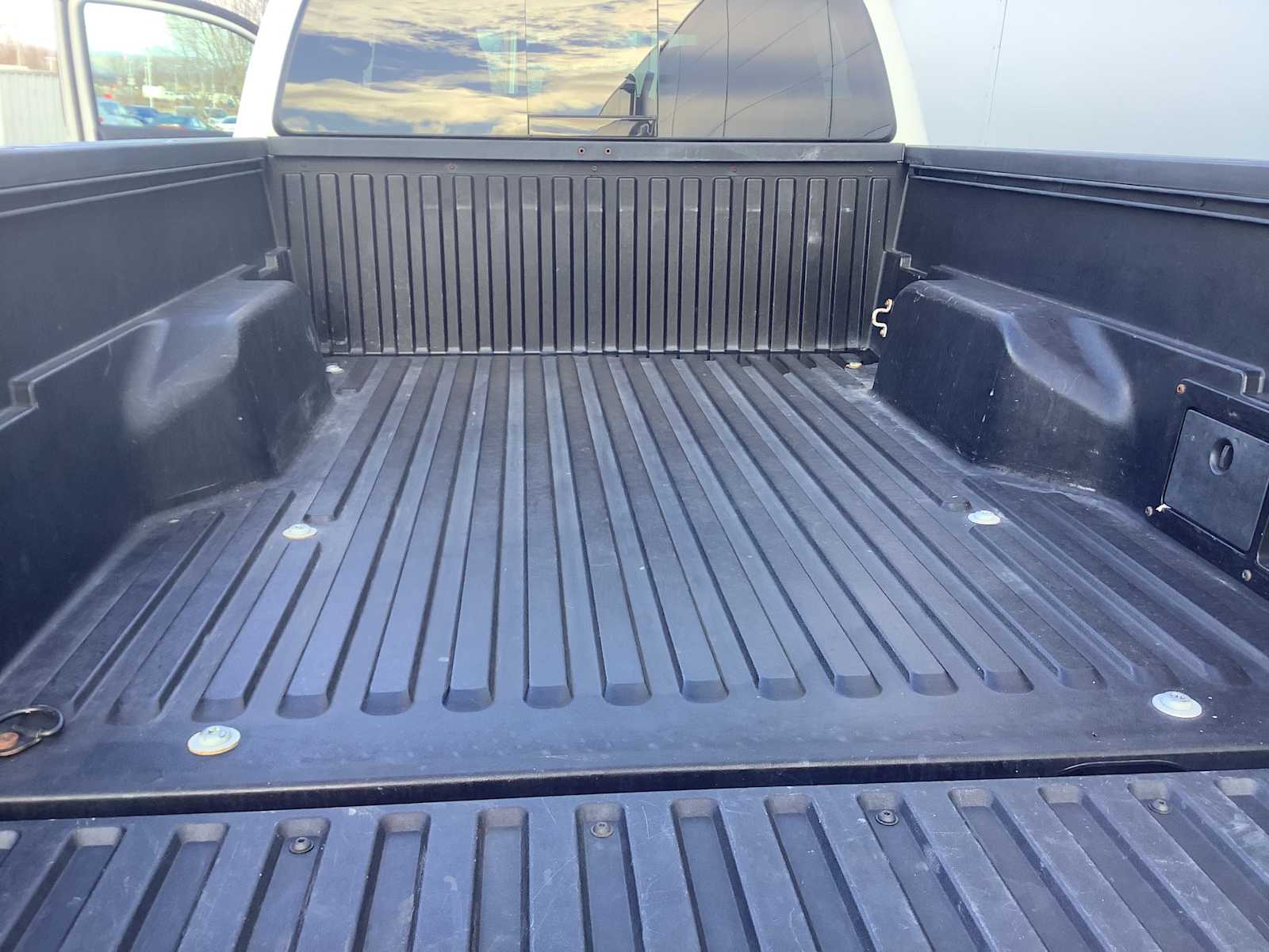 Thumbnail: 2021 Toyota Tacoma - 19