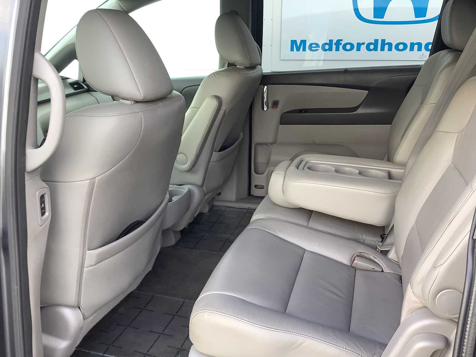 2016 Honda Odyssey EX-L - Photo 12
