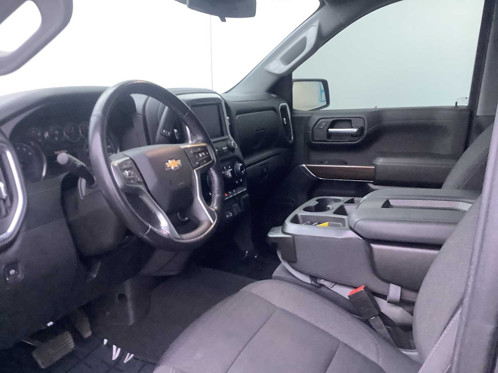 Thumbnail: 2021 Chevrolet Silverado 1500 - 3