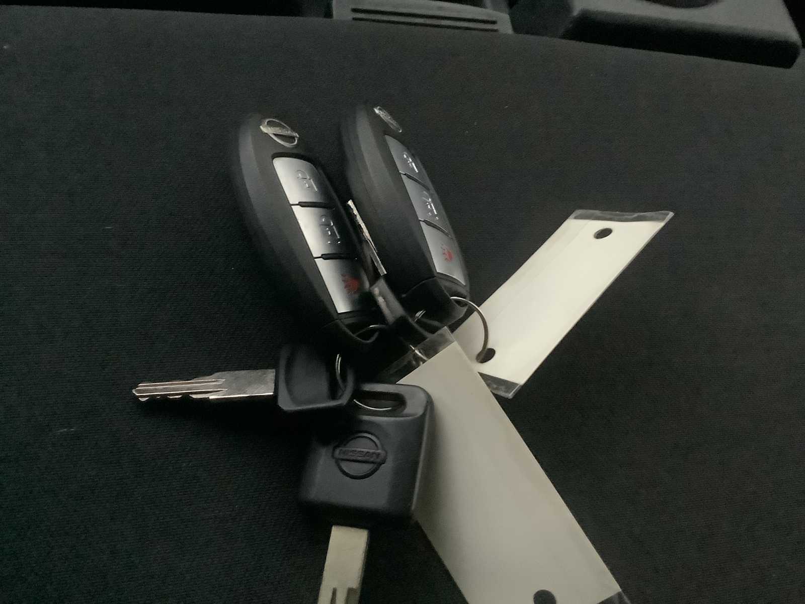 Thumbnail: 2023 Nissan Titan - 19