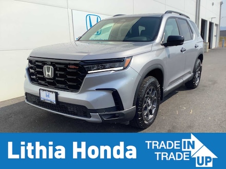 2025 Honda Pilot TrailSport SUV