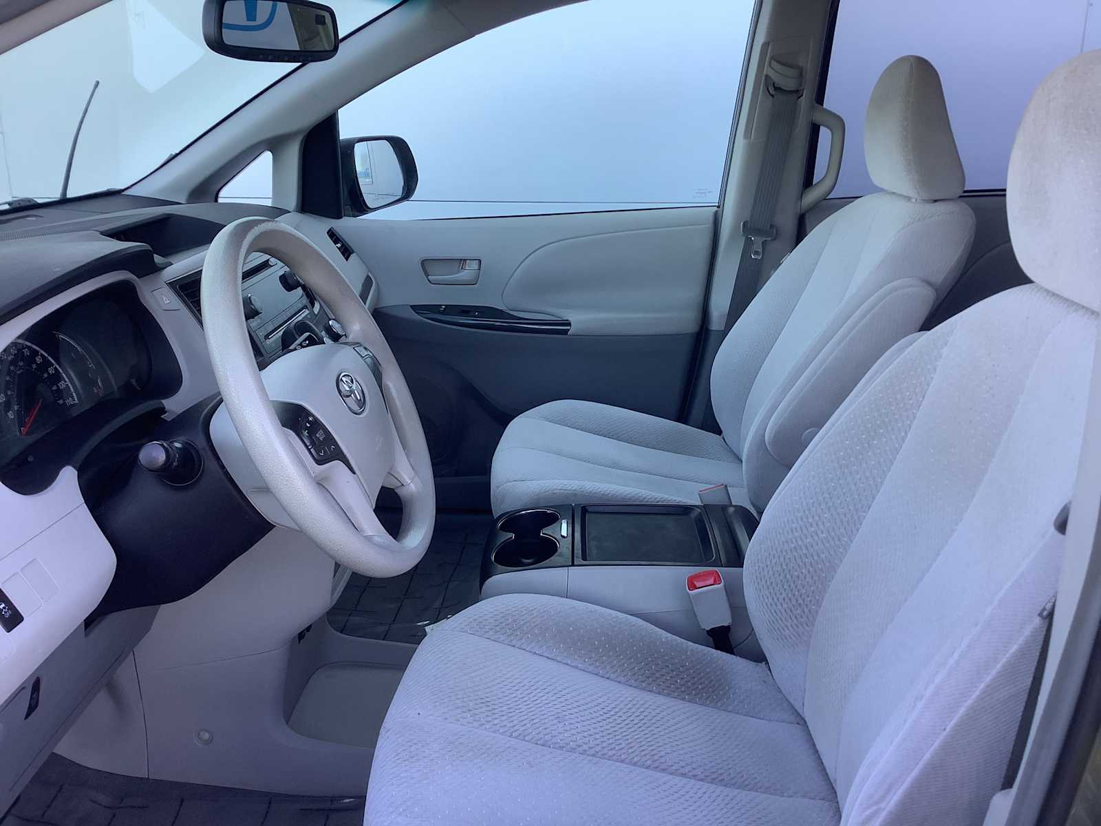 Used 2011 Toyota Sienna LE with VIN 5TDKK3DC8BS023955 for sale in Medford, OR