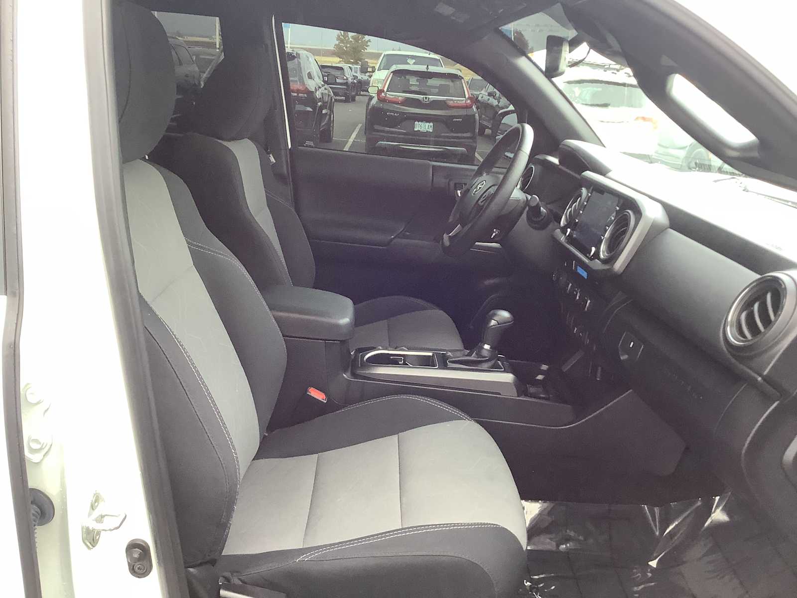 Thumbnail: 2021 Toyota Tacoma - 15