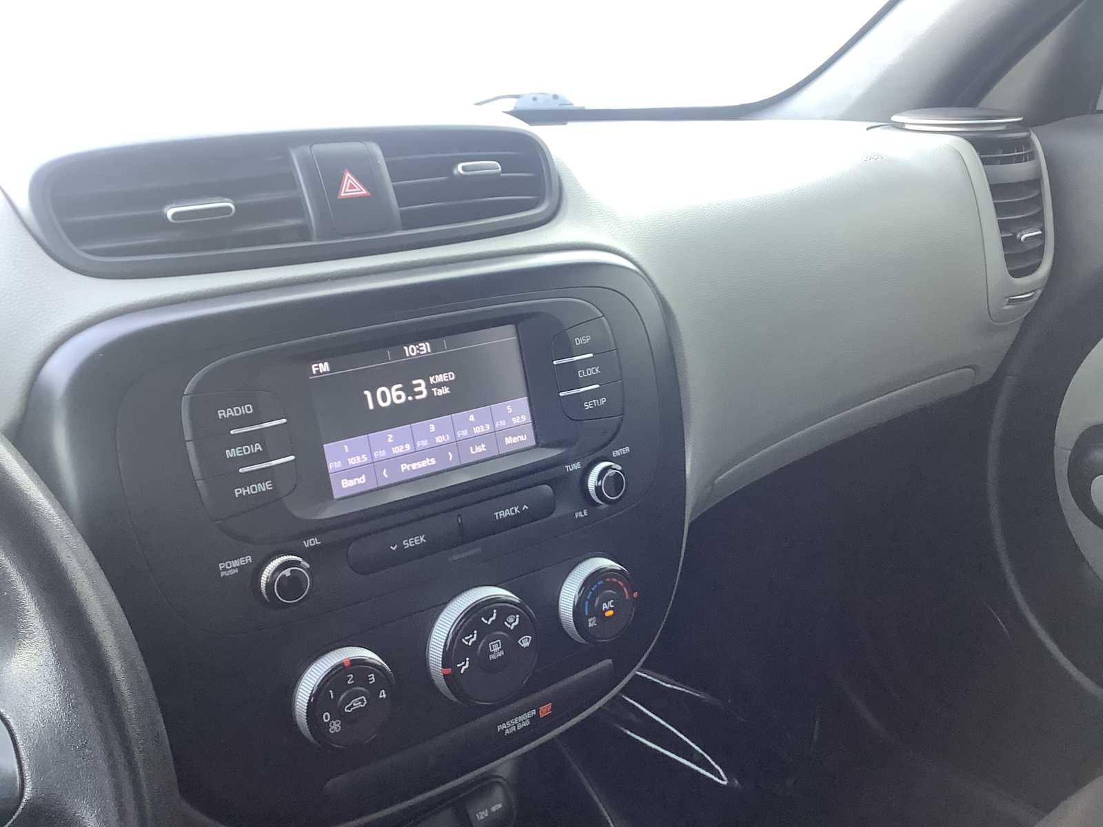 Thumbnail: 2019 Kia Soul - 17