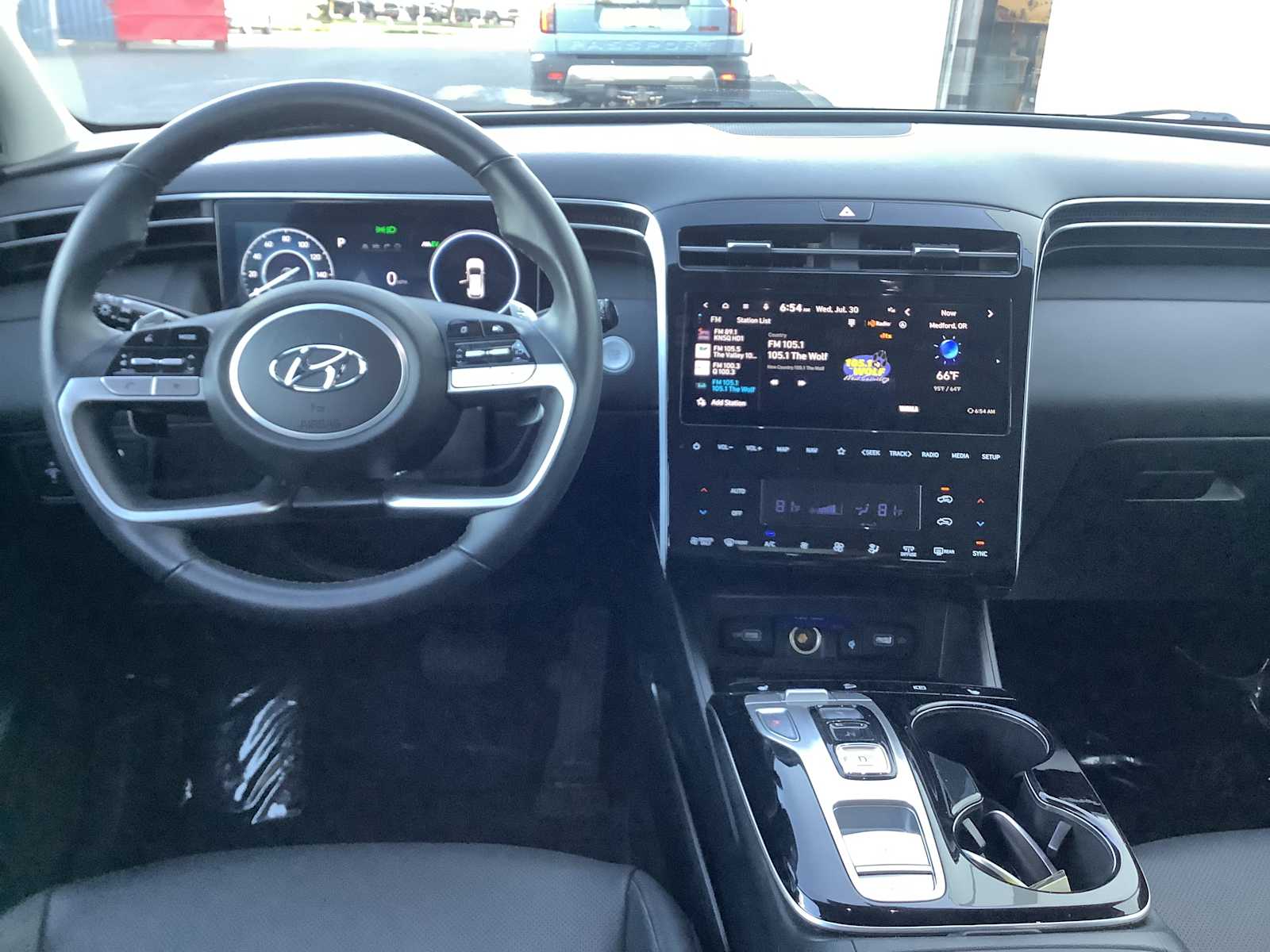 Thumbnail: 2023 Hyundai Tucson - 9