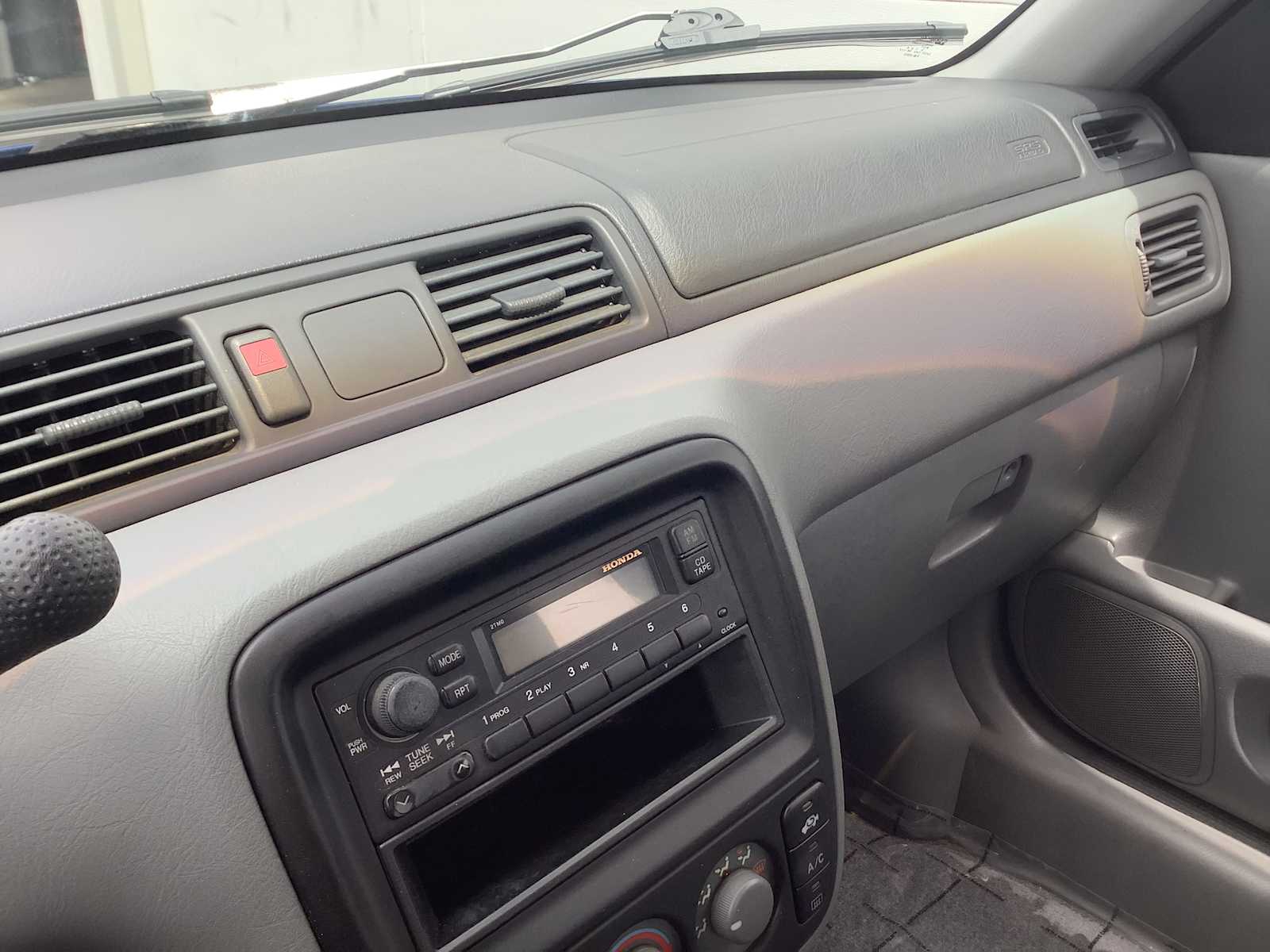 Thumbnail: 1997 Honda CR-V - 17