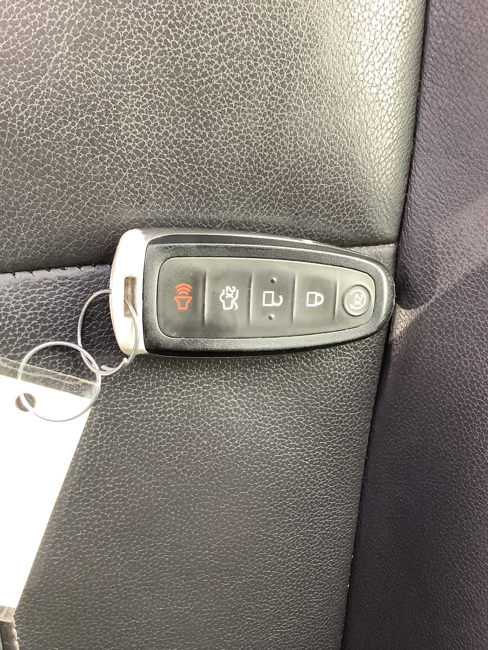 Thumbnail: 2013 Ford Escape - 20