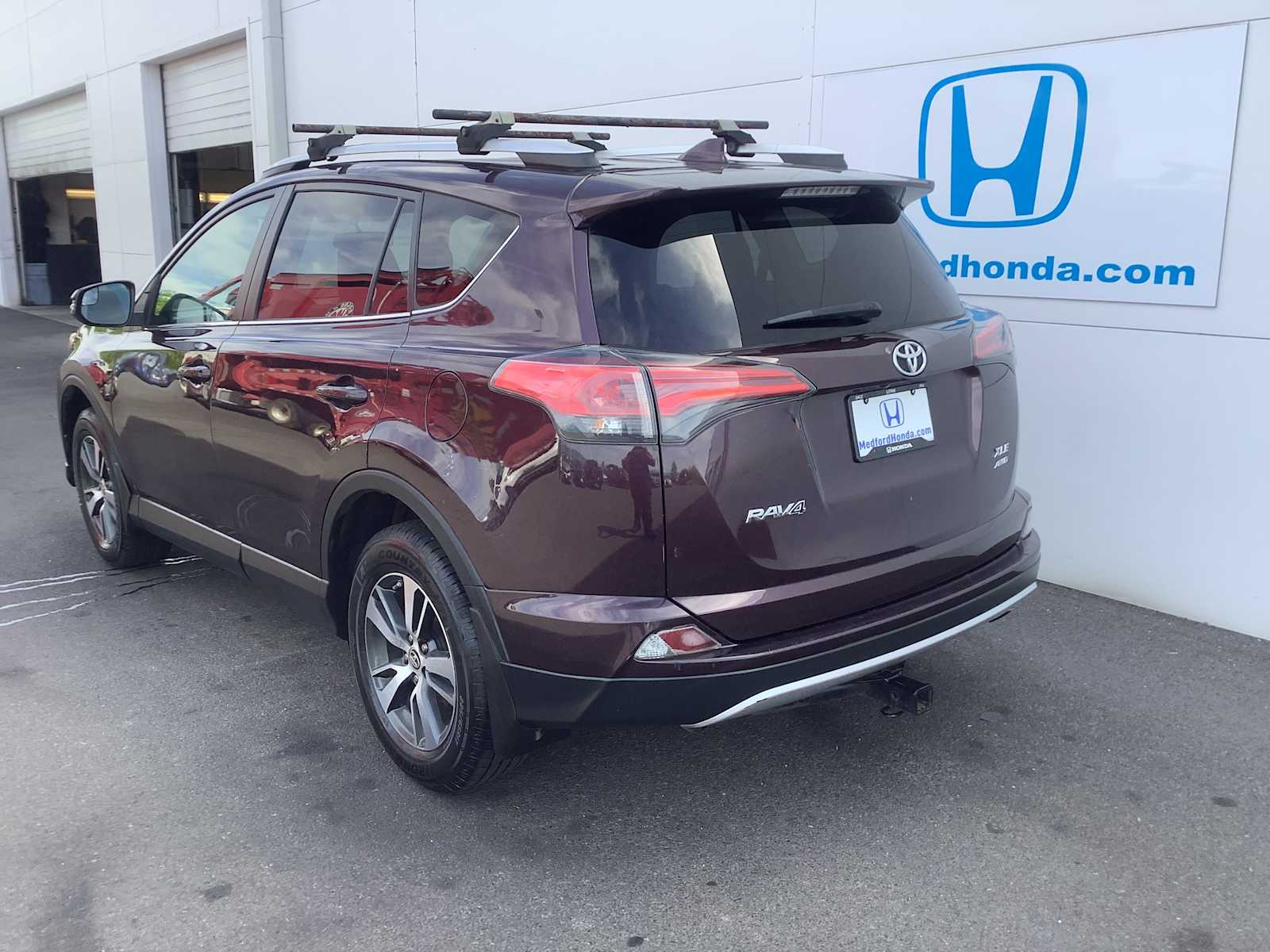 Thumbnail: 2016 Toyota RAV4 - 4
