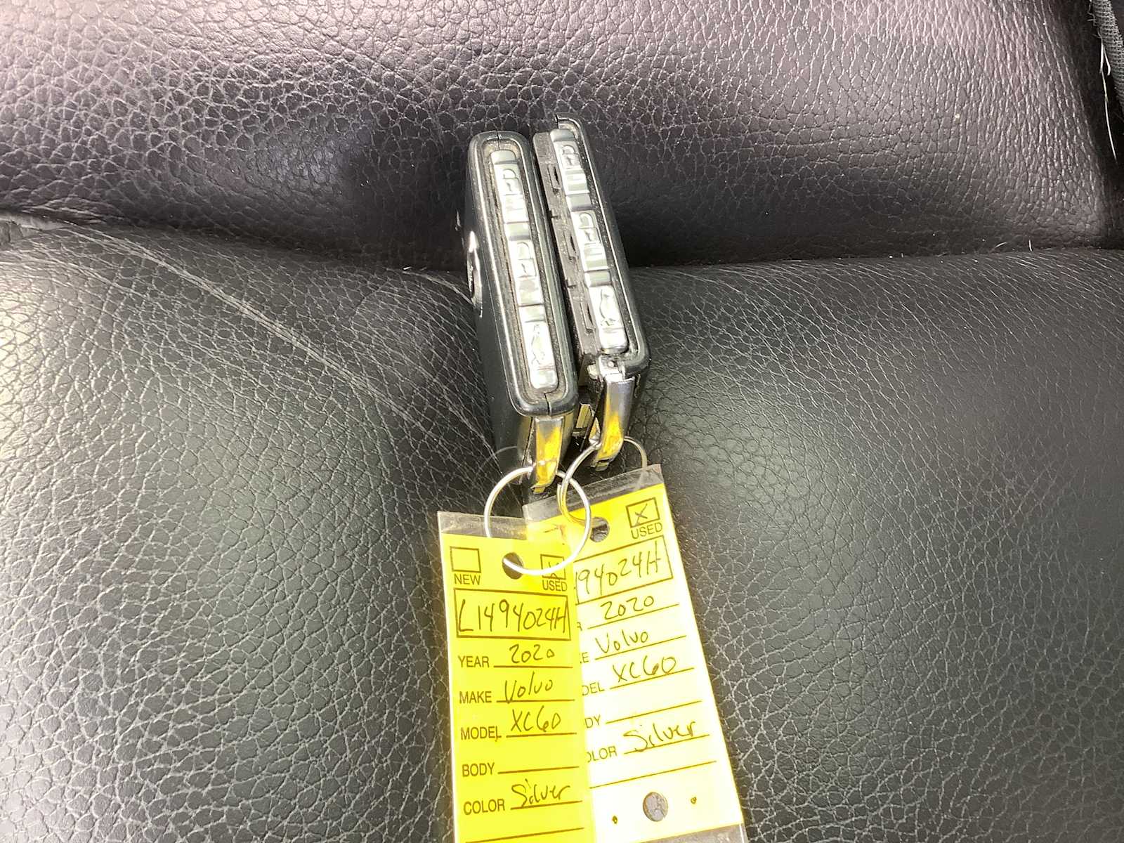 Thumbnail: 2020 Volvo XC60 - 20