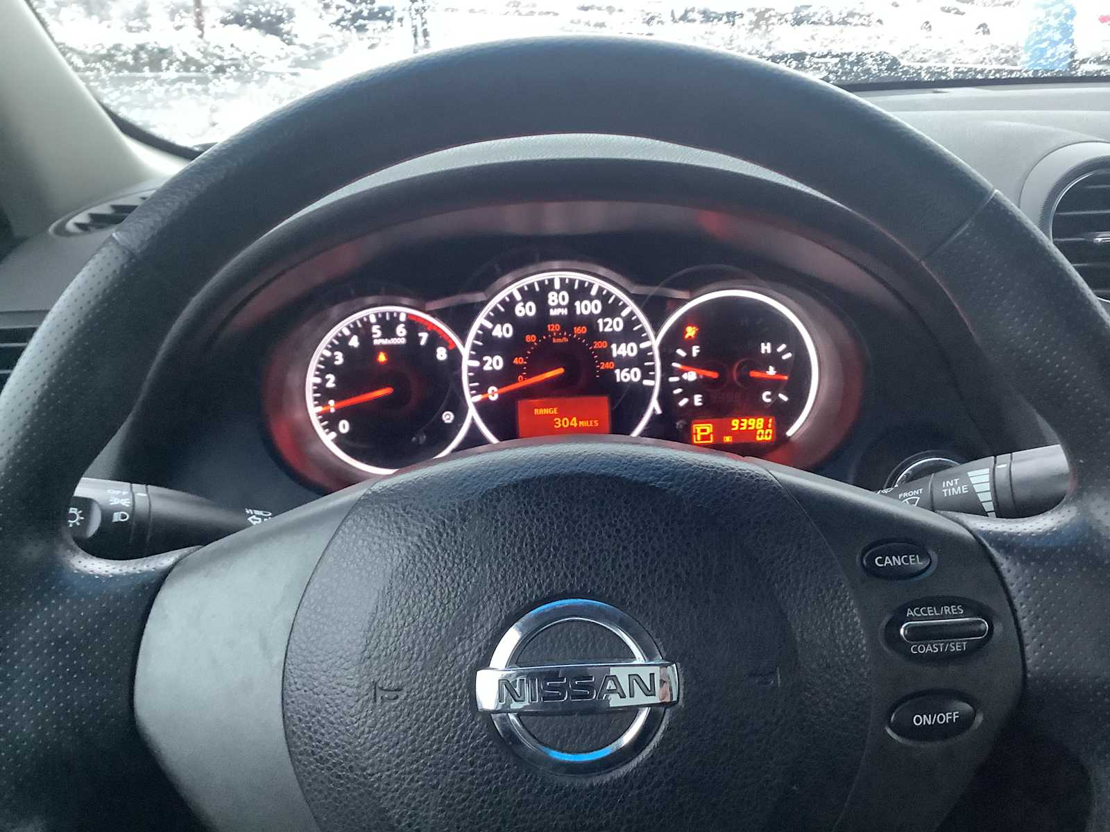 Thumbnail: 2011 Nissan Altima - 16