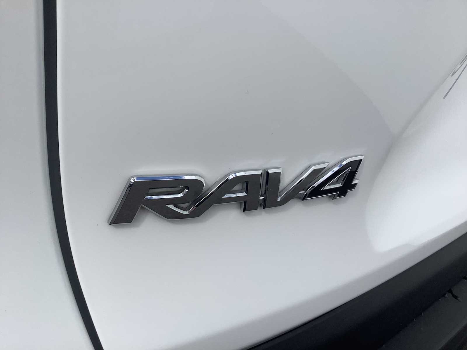 Thumbnail: 2025 Toyota RAV4 - 7