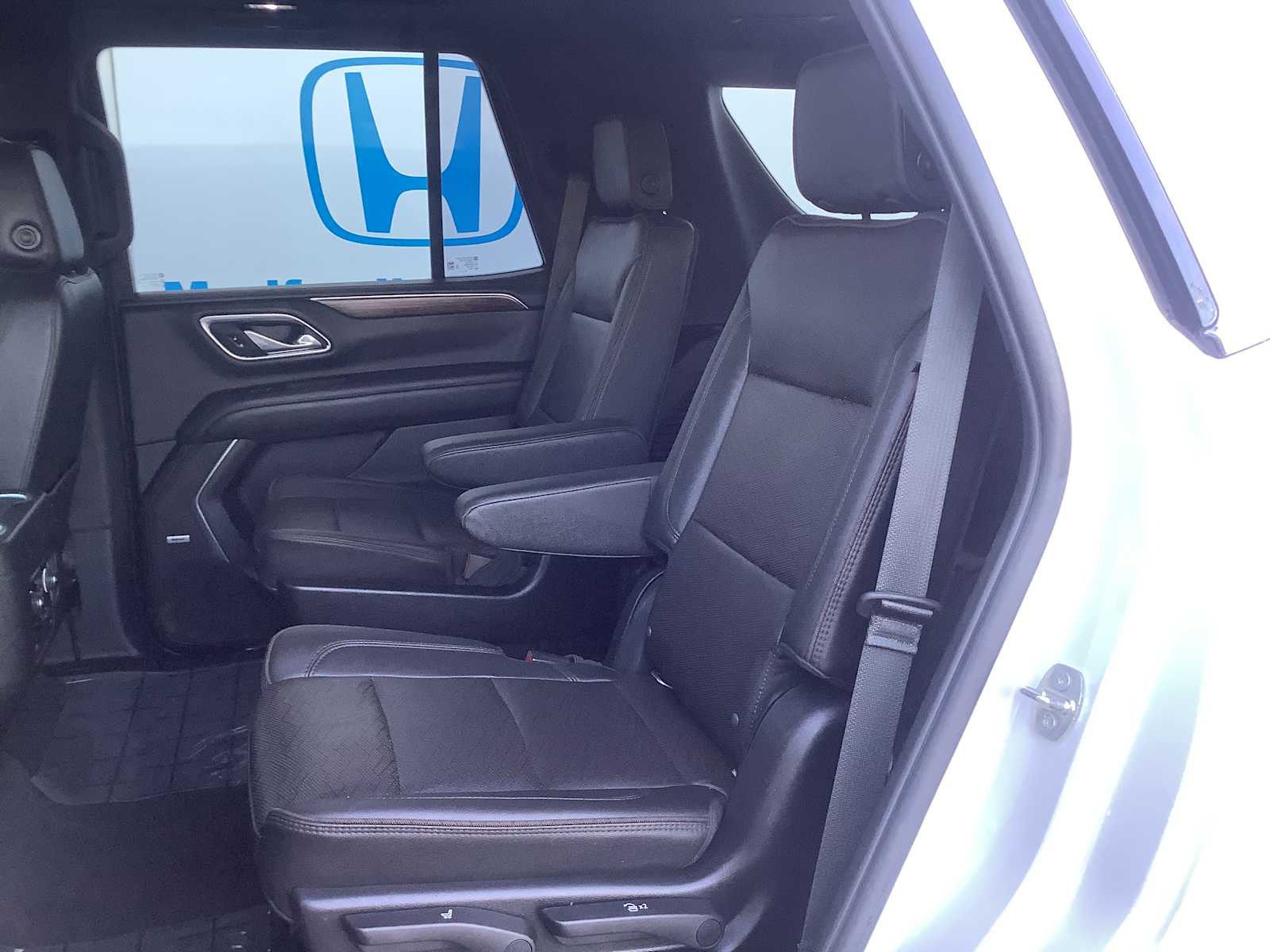 Thumbnail: 2021 Chevrolet Tahoe - 12