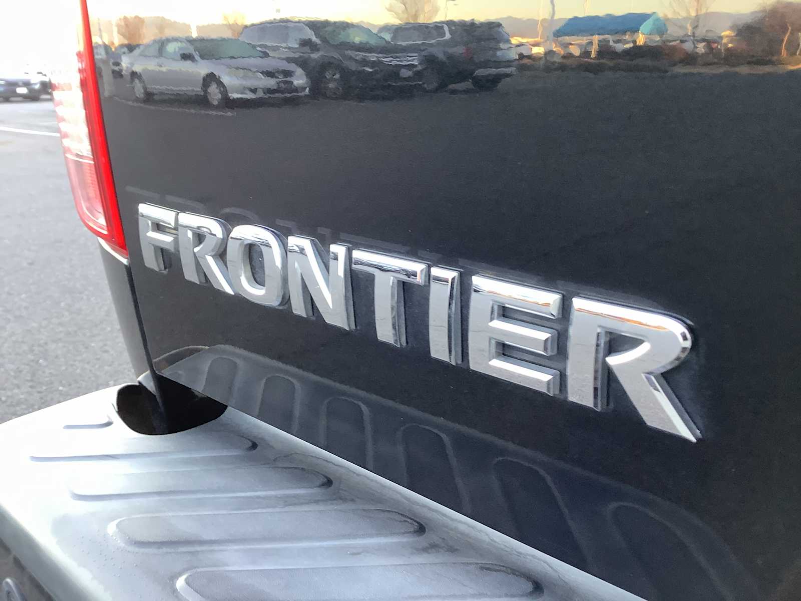 Thumbnail: 2019 Nissan Frontier - 6