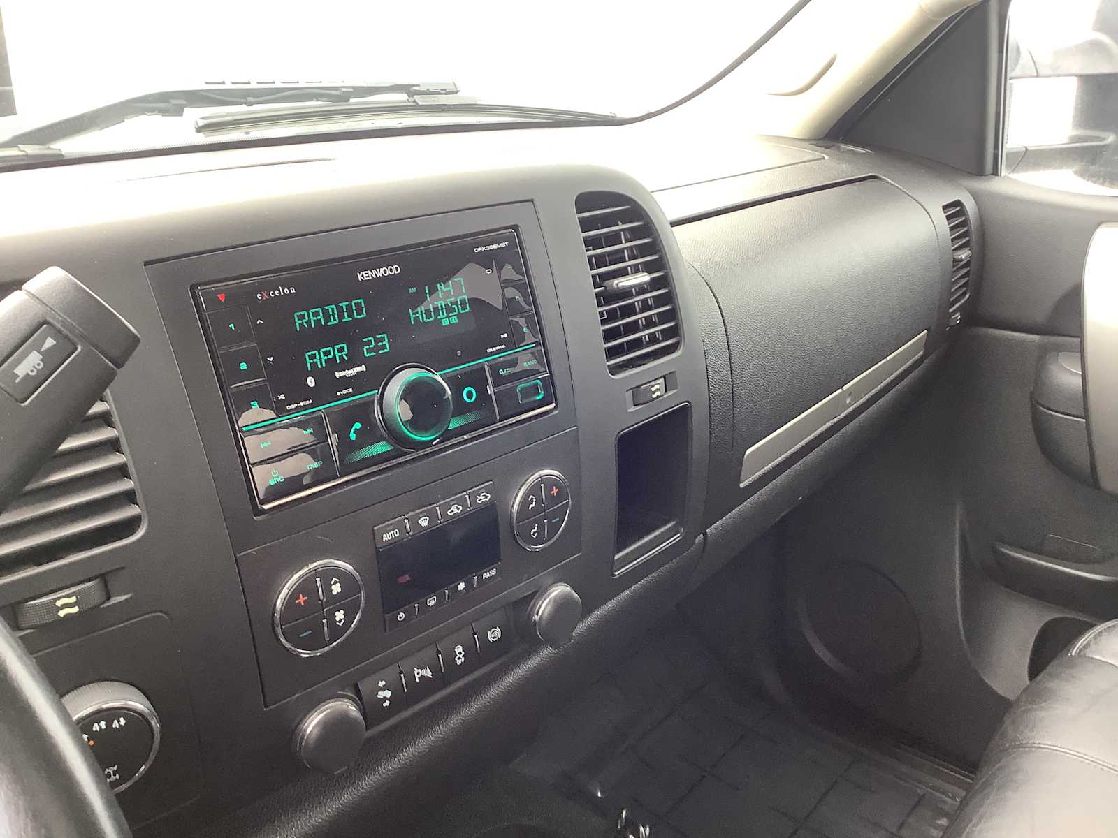 Thumbnail: 2013 Chevrolet Silverado 2500 - 17