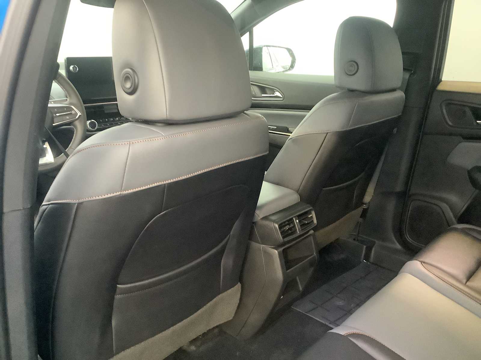 Thumbnail: 2026 Honda Prologue - 12