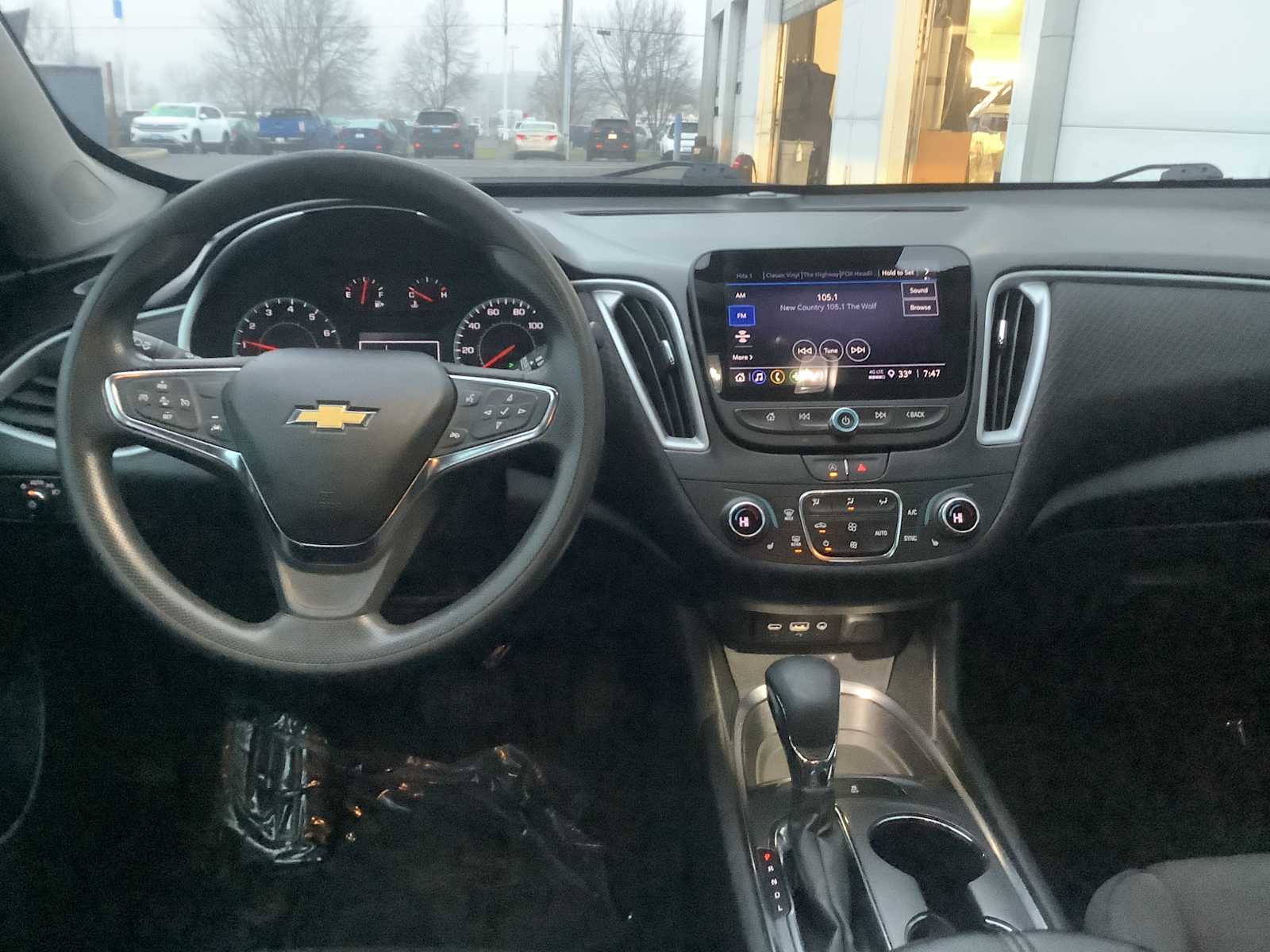 Thumbnail: 2023 Chevrolet Malibu - 10