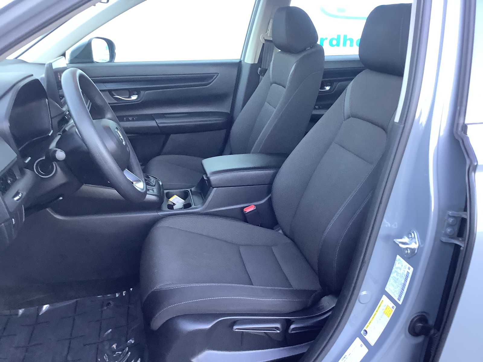 2023 Honda CR-V LX - Photo 11