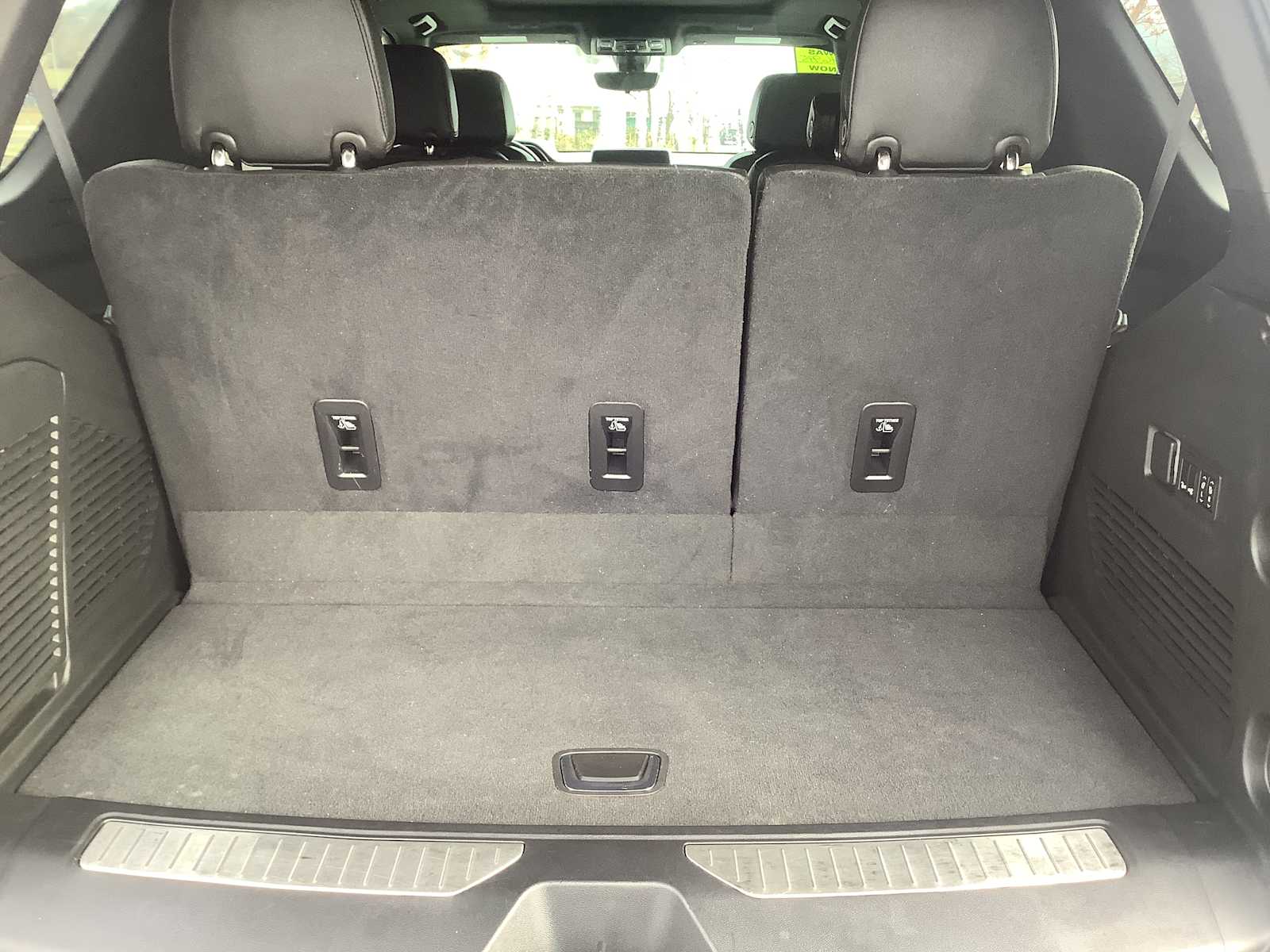 Thumbnail: 2021 Chevrolet Tahoe - 13