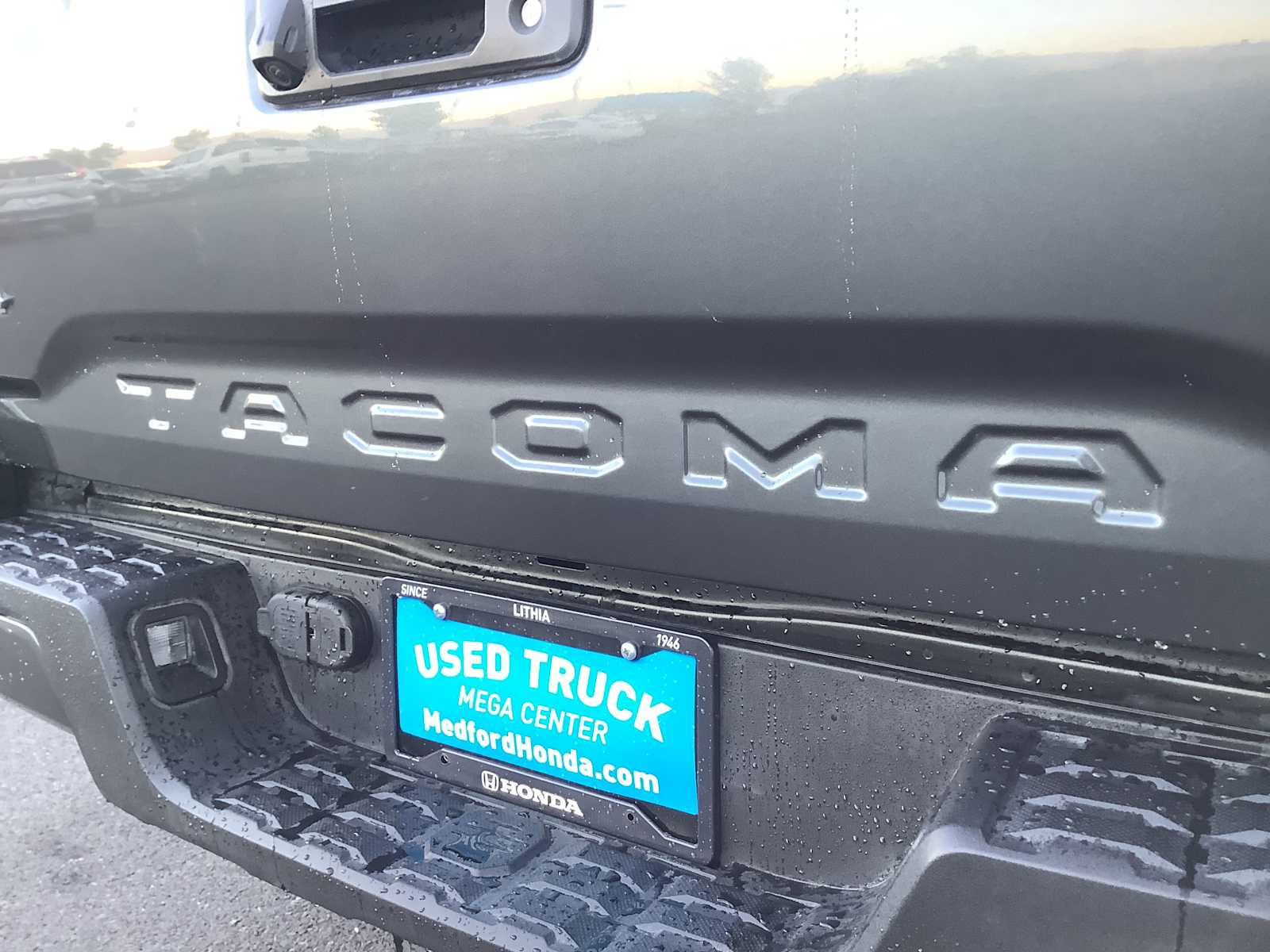 Thumbnail: 2022 Toyota Tacoma - 6