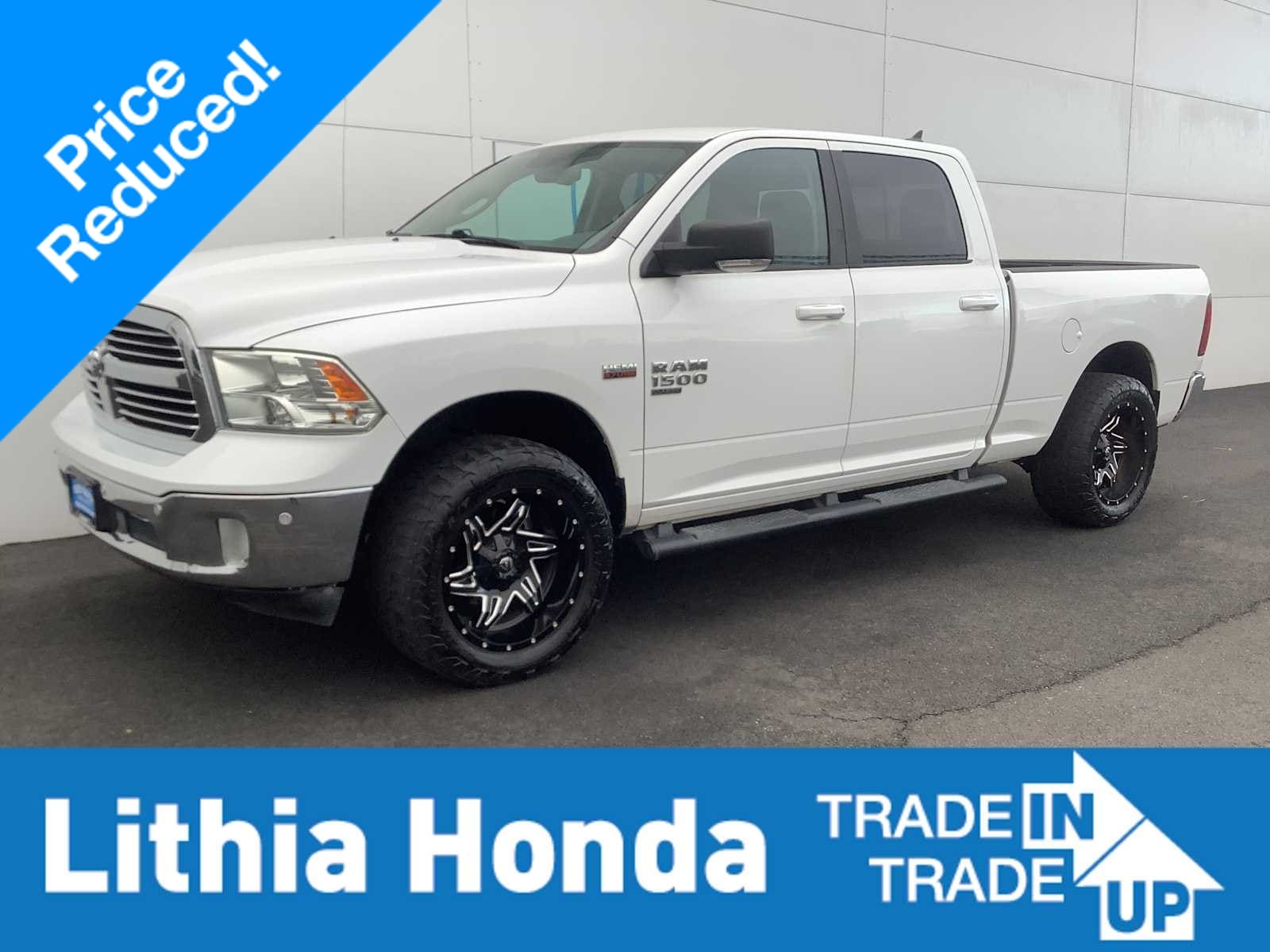 2019 RAM 1500 Classic Big Horn 4x4 Crew Cab 6'4's photo