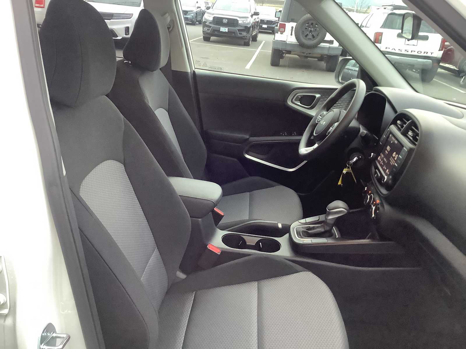 Thumbnail: 2023 Kia Soul - 15