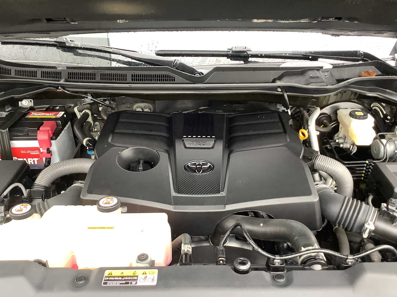 Thumbnail: 2022 Toyota Tundra - 8