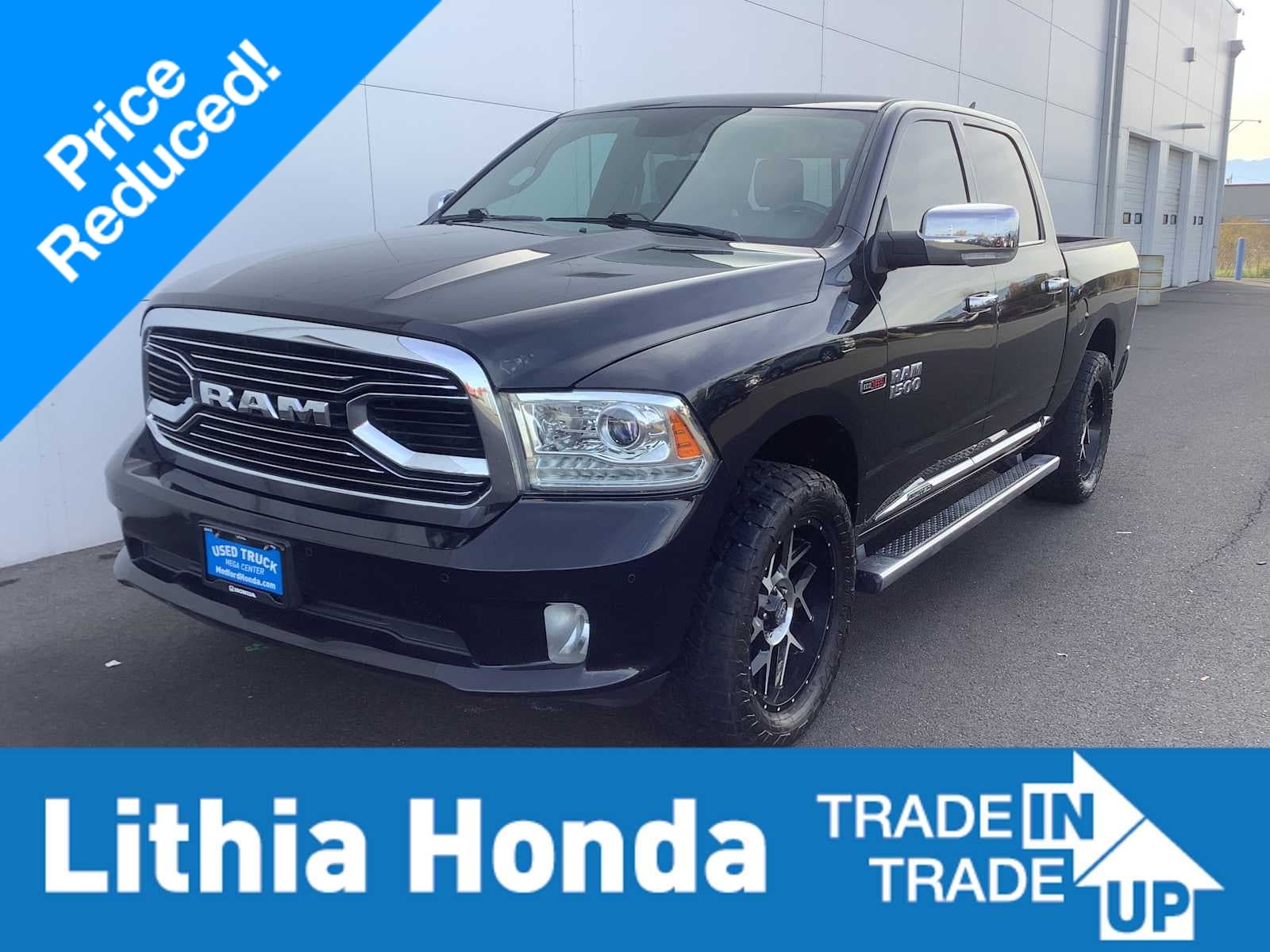 2017 RAM Ram 1500 Pickup Laramie Limited's photo