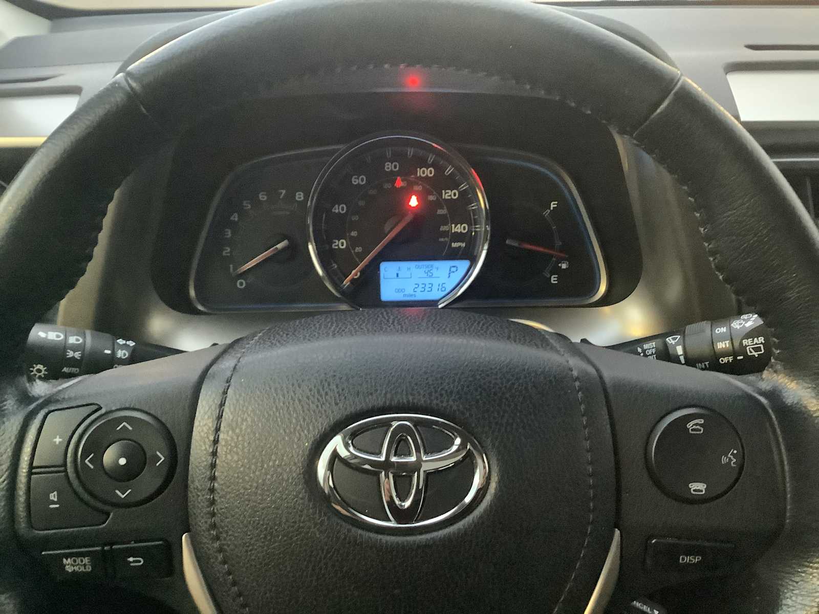 Thumbnail: 2015 Toyota RAV4 - 16