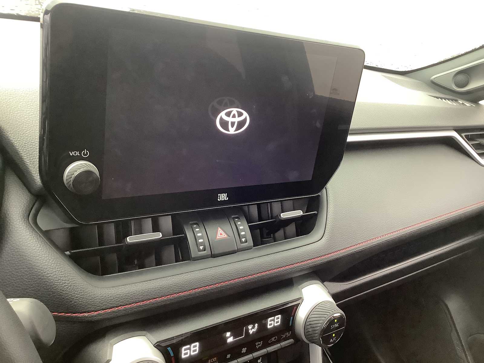 Thumbnail: 2023 Toyota RAV4 - 17