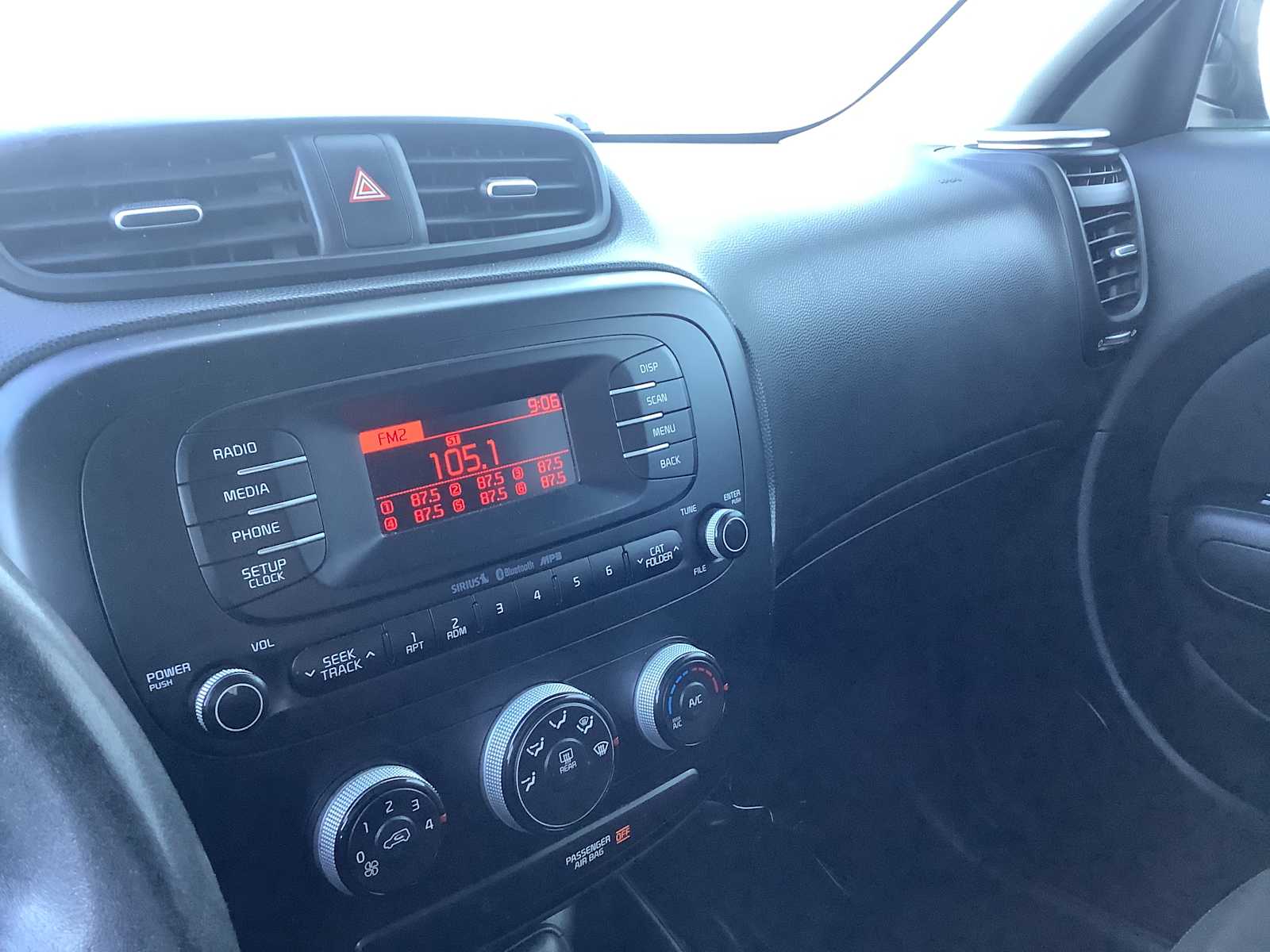 Thumbnail: 2016 Kia Soul - 17