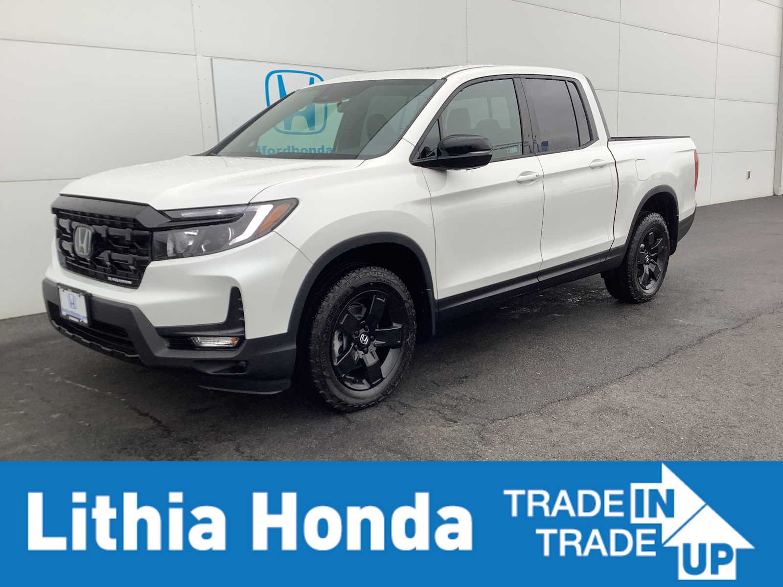 2026 Honda Ridgeline Black Edition's photo