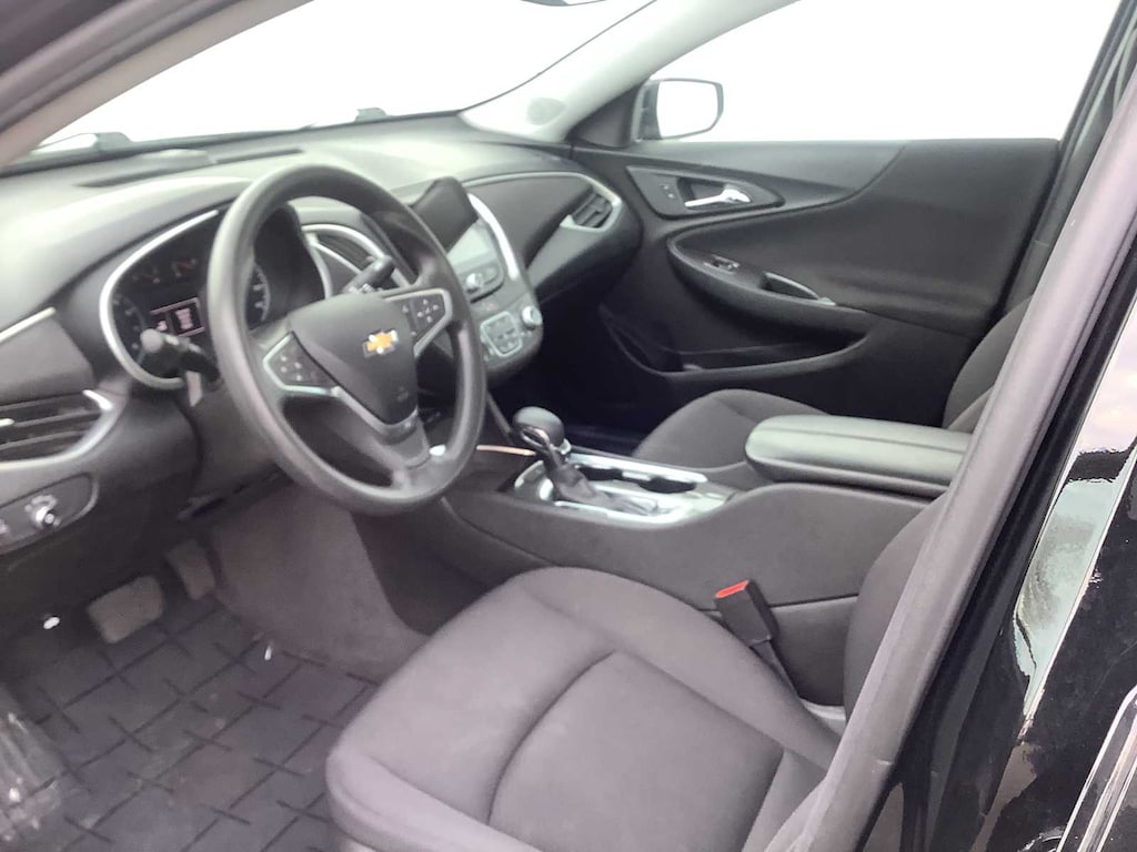 Used 2022 Chevrolet Malibu LT Sedan
