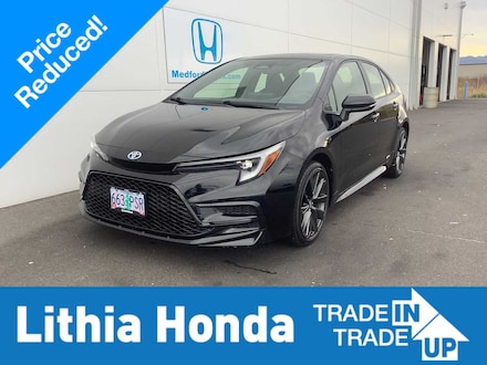 2024 Toyota Corolla Hybrid SE Sedan