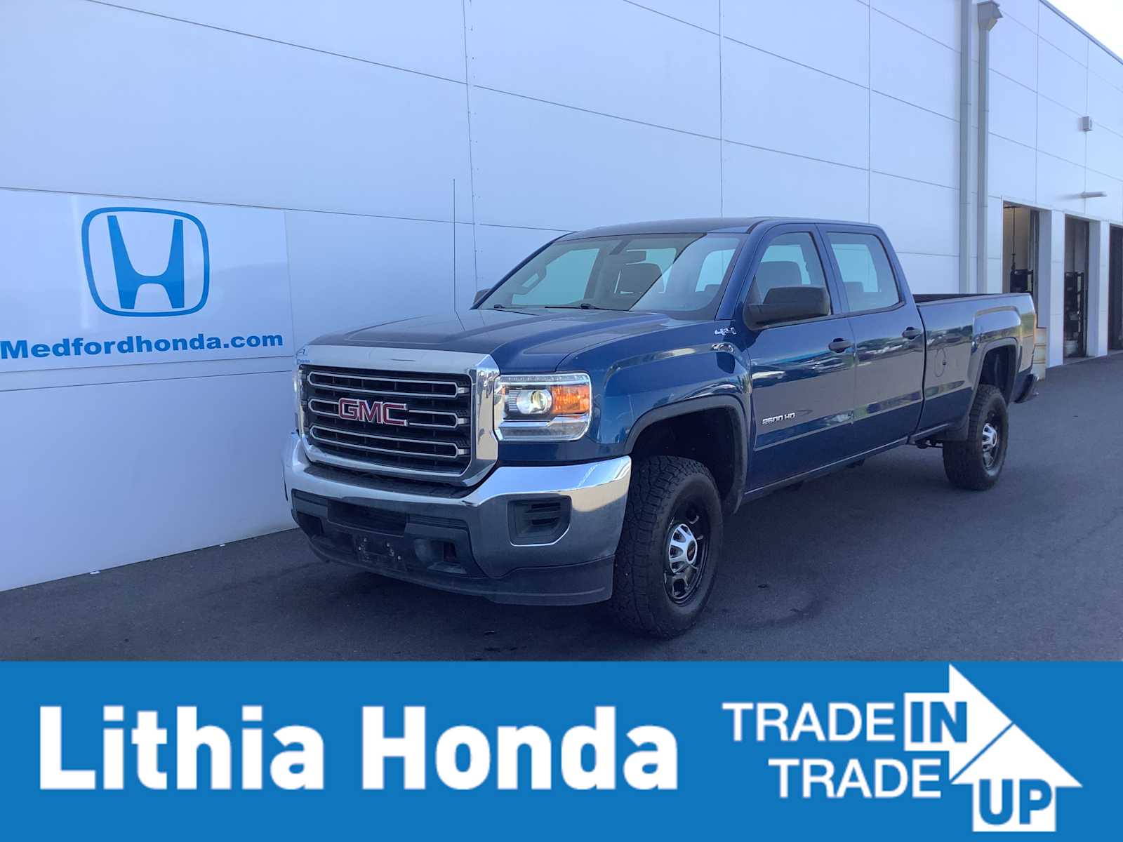 2017 GMC Sierra 2500 Base -
                  Medford, OR