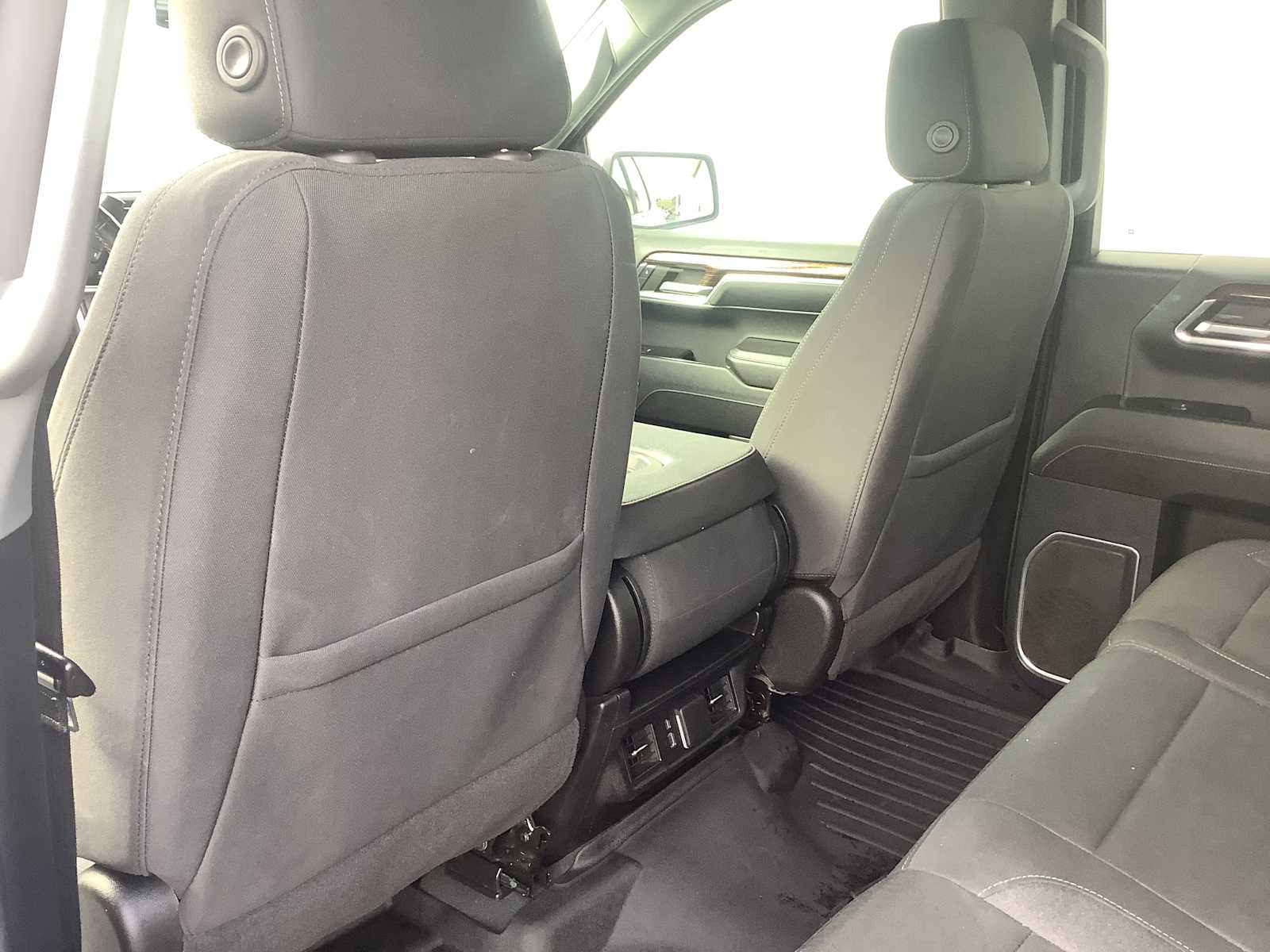 Thumbnail: 2023 GMC Sierra 1500 - 12