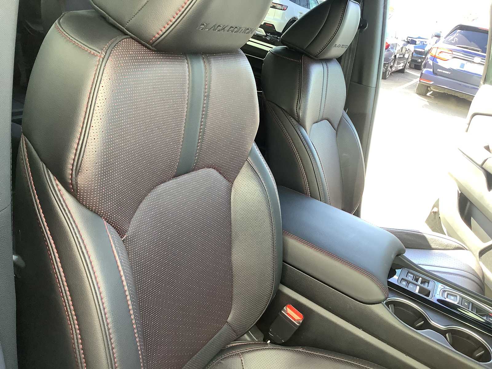 2025 Honda Pilot Black Edition - Photo 16