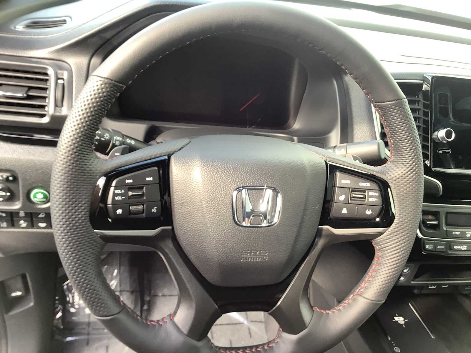 Thumbnail: 2026 Honda Ridgeline - 15