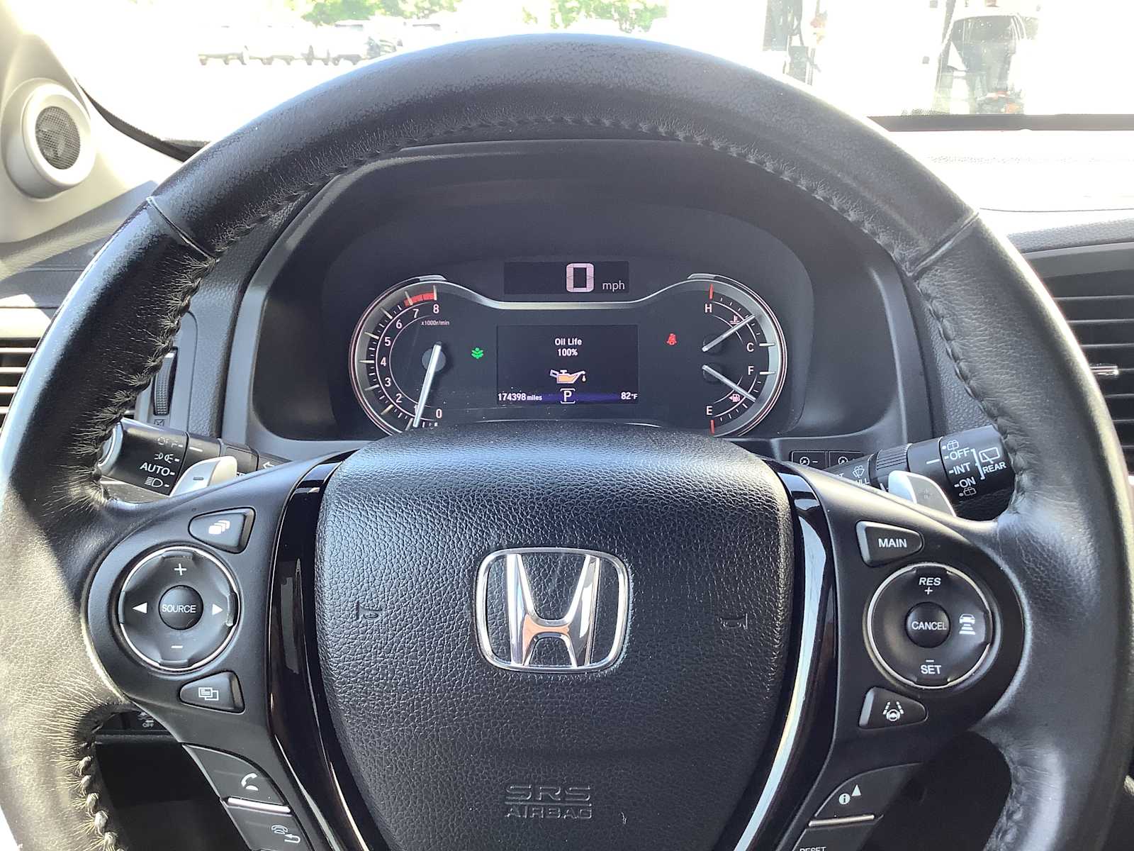 Thumbnail: 2016 Honda Pilot - 16