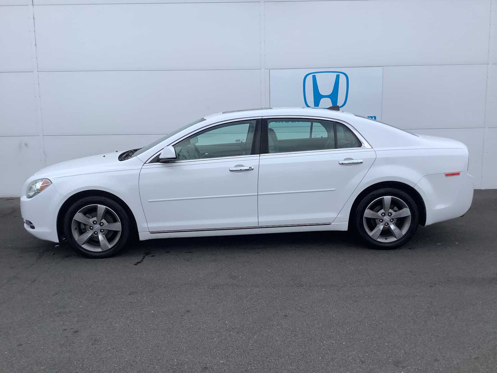 Used 2012 Chevrolet Malibu 2LT with VIN 1G1ZD5EUXCF380558 for sale in Medford, OR