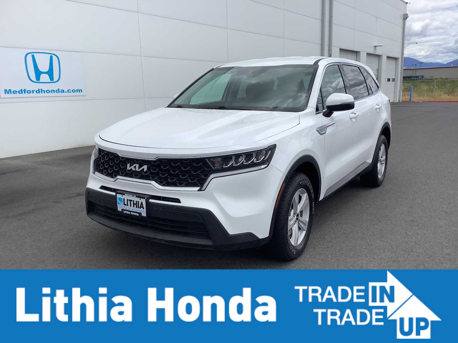2022 Kia Sorento LX AT 4WD's photo