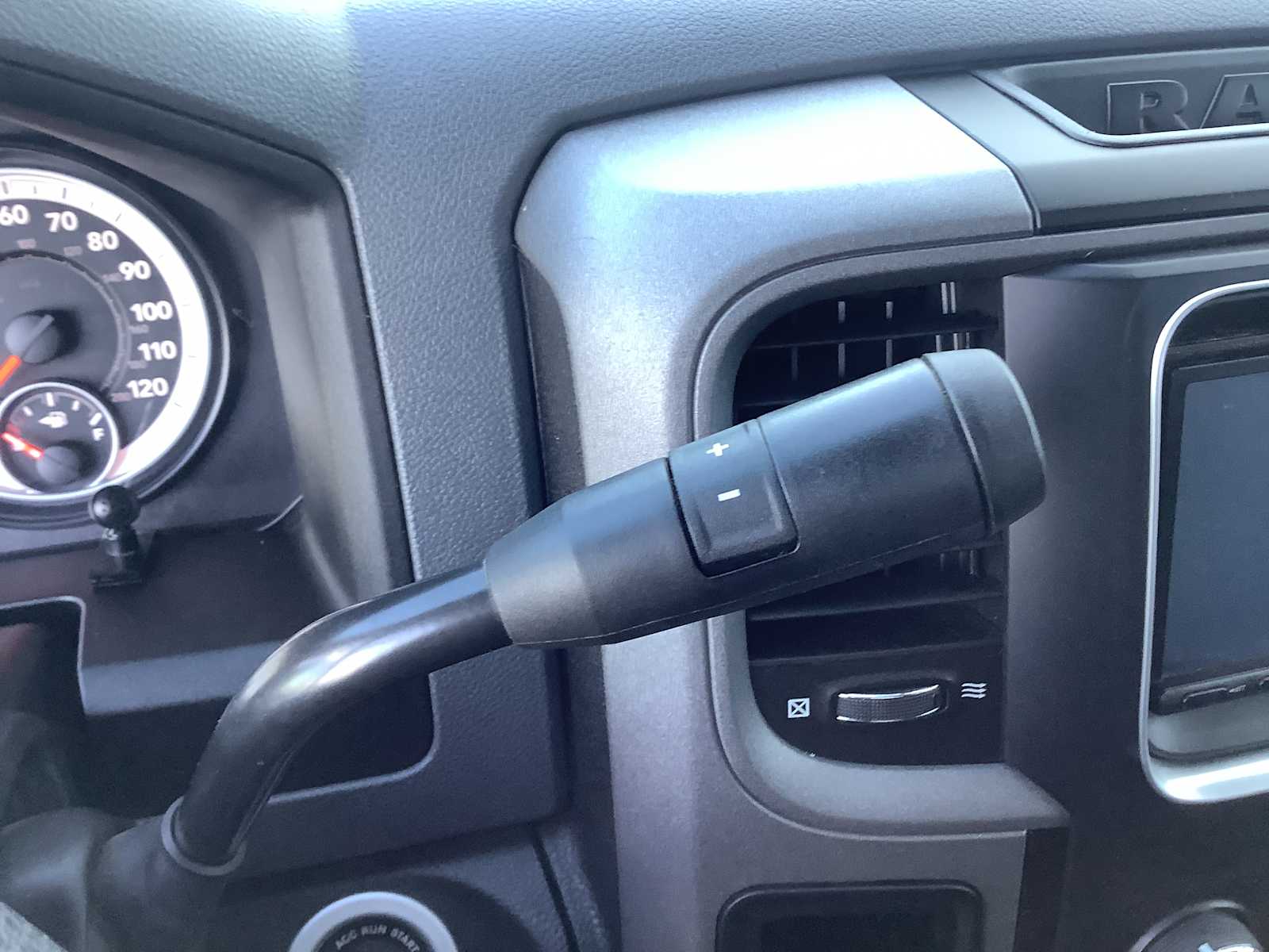Thumbnail: 2014 RAM 3500 - 18