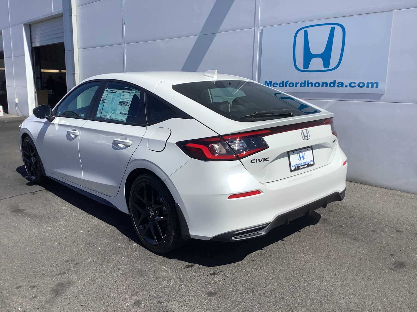 Thumbnail: 2026 Honda Civic - 3