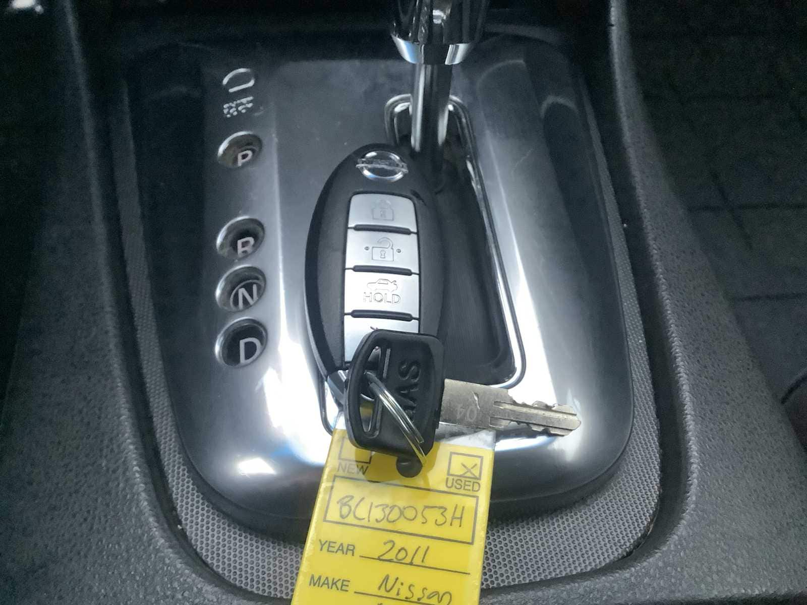 Thumbnail: 2011 Nissan Altima - 19