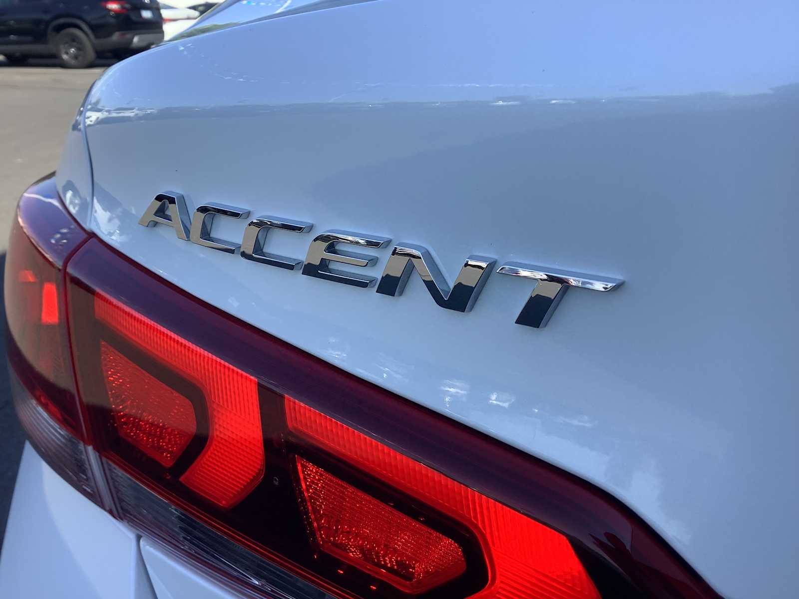 Thumbnail: 2021 Hyundai Accent - 6