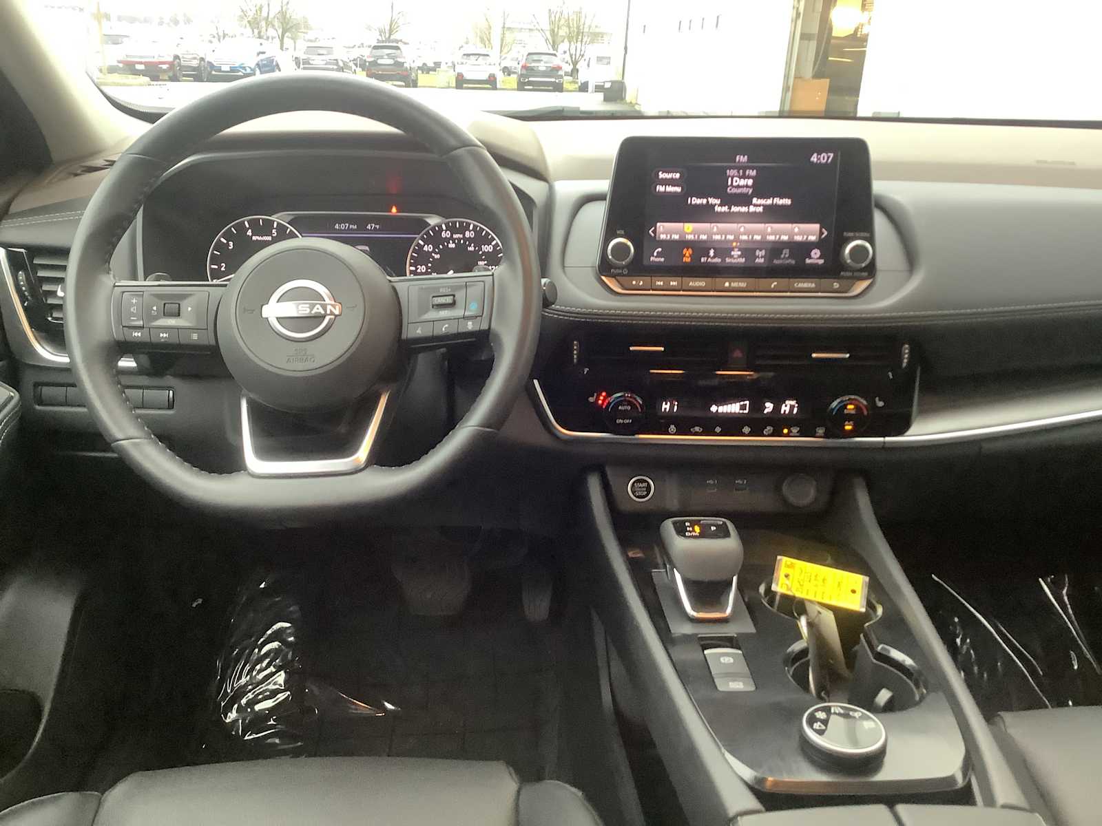 Thumbnail: 2023 Nissan Rogue - 10