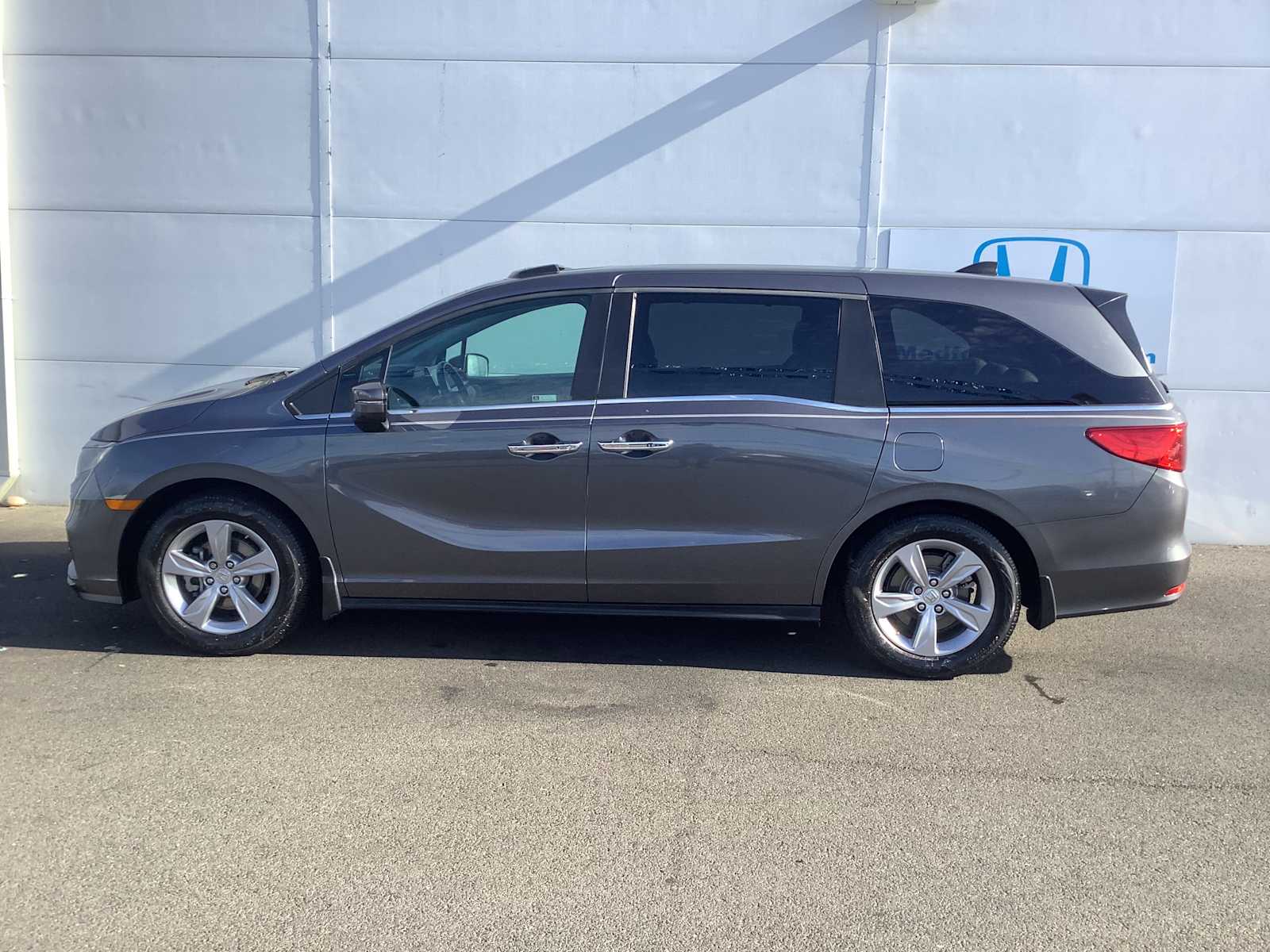 Thumbnail: 2018 Honda Odyssey - 3