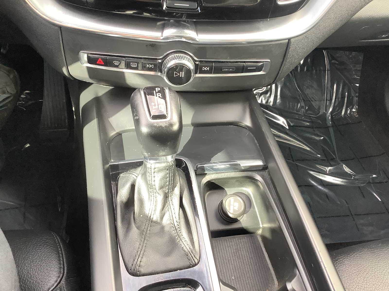 Thumbnail: 2020 Volvo XC60 - 17