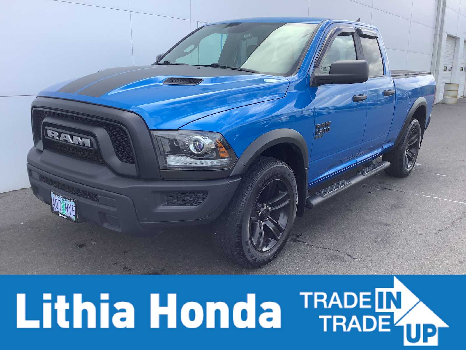 Thumbnail: 2022 RAM 1500 Classic - 1