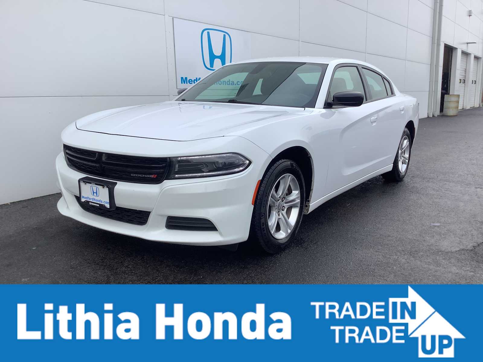 2023 Dodge Charger SXT's photo