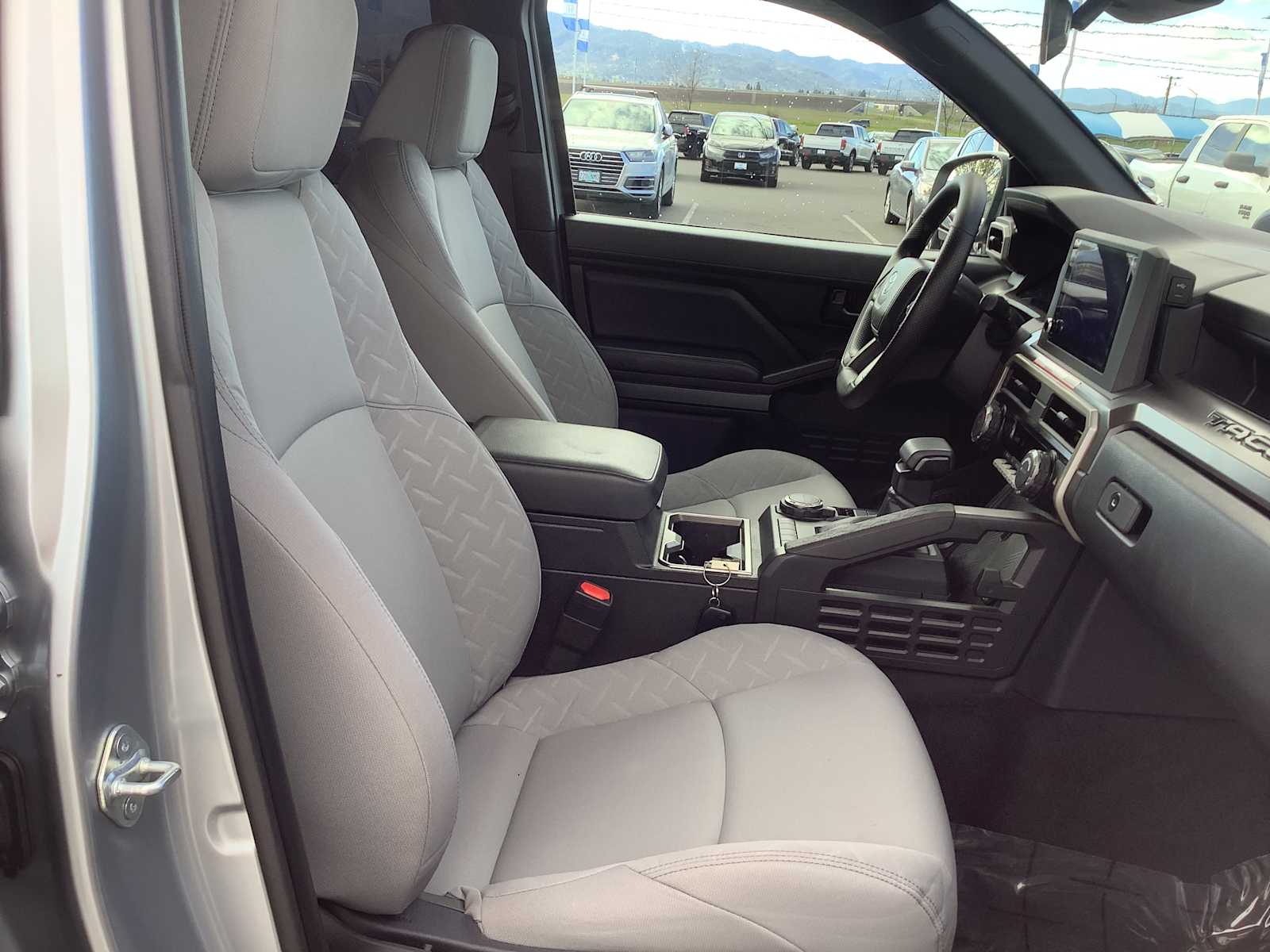 Thumbnail: 2024 Toyota Tacoma - 15